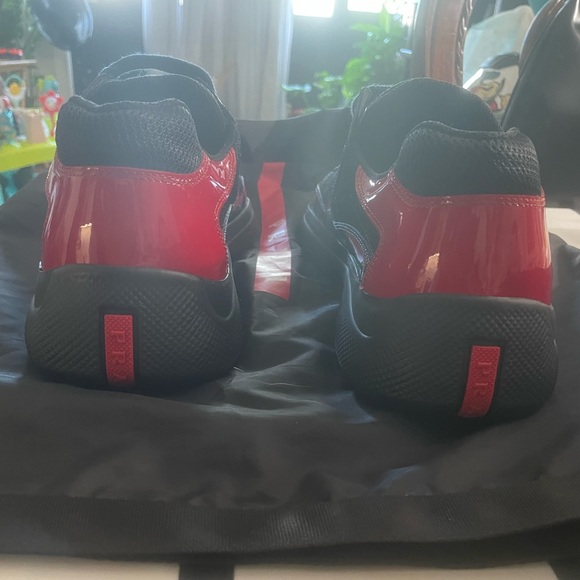 Prada men shoes. 1st come 1st served. In good condition. I need them gone. - Picture 3 of 4